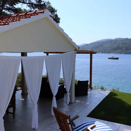 Bili žal * Vela Luka